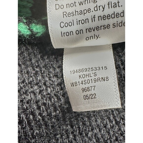 Celebrate Together Christmas Sweater Vest Open Front  sz Med Santa Presents - Picture 9 of 10